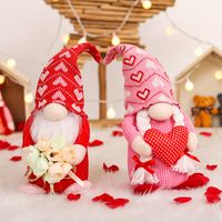 Valentine's Day Heart Shape Plastic Cloth Date Ornaments 1 Piece main image 2