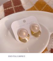 Retro Geometric Copper Inlay Artificial Pearls Ear Studs 1 Pair main image 4