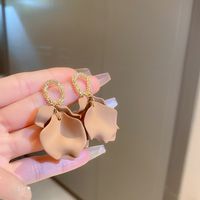 1 Pair Elegant Flower Inlay Alloy Acrylic Drop Earrings sku image 6
