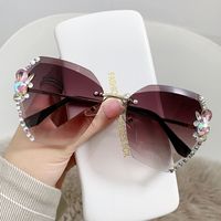 Fashion Gradient Color Resin Polygon Diamond Frameless Women's Sunglasses sku image 10
