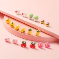 Mignon Fruit Fleur Plastique Femmes Boucles D'oreilles 1 Jeu main image 4