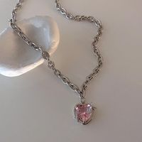 Fashion Sweet Geometric Heart Shape Alloy Diamond Artificial Gemstones Women's Necklace main image 2