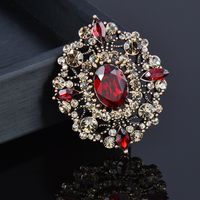 Simple Style Oval Alloy Plating Hollow Out Inlay Artificial Gemstones Women's Brooches 1 Piece main image 1