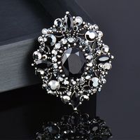 Simple Style Oval Alloy Plating Hollow Out Inlay Artificial Gemstones Women's Brooches 1 Piece sku image 1