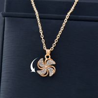 Simple Style Four Leaf Clover Round Flower Alloy Plating Hollow Out Inlay Rhinestones Women's Pendant Necklace 1 Piece sku image 1