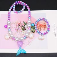Fashion Fish Tail Resin Beaded Girl's Pendant Necklace 1 Set main image 4