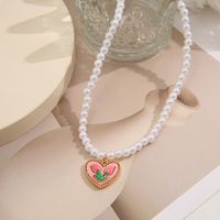 Retro Heart Shape Artificial Pearl Alloy Beaded Women's Pendant Necklace 1 Piece main image 3