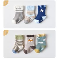 Kid's Cute Round Dots Stripe Solid Color Cotton Jacquard Ankle Socks 1 Pair main image 5