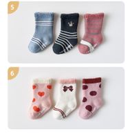 Kid's Cute Round Dots Stripe Solid Color Cotton Jacquard Ankle Socks 1 Pair main image 4