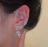 2022 Europe And America Cross Border Hot Sale Leaf Diamond Ear Hanging Women's Auricular Needle Earrings Factory Wholesale sku image 1