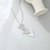 Simple Style Triangle Copper Plating Pendant Necklace 1 Piece main image 4