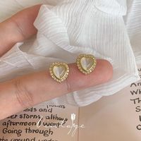 Retro Heart Shape Flower Alloy Plating Inlay Artificial Gemstones Pearl Women's Ear Clips 1 Pair sku image 42