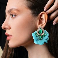 Fashion Flower Alloy Cloth Inlay Artificial Diamond Women's Ear Studs 1 Pair main image 3