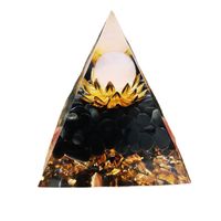 Neue As-pyramide Kristall-kies-pyramide Epoxidharz Heim-desktop Handgemachte Ornamente main image 5