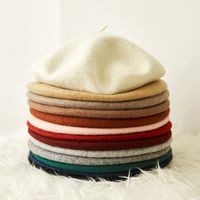 Women's Simple Style Solid Color Beret Hat main image 6