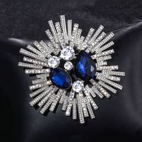 Luxurious Flower Alloy Plating Artificial Diamond Women's Brooches sku image 2