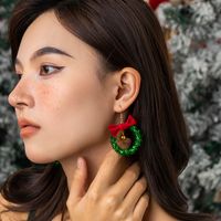 Fashion Christmas Tree Snowflake Elk Alloy Beaded Enamel Inlay Rhinestones Pearl Women's Drop Earrings 1 Pair main image 5