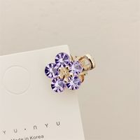 Simple Style Flower Alloy Plating Rhinestones Hair Claws 1 Piece main image 5