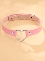 Fashion Model Catwalk Trend Heart Collar Leather Simple Necklace Choker main image 4