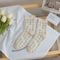 Women's Fashion Flower Nylon Cotton Jacquard Crew Socks 2 Pieces sku image 3