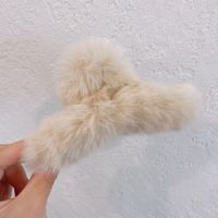 Fashion Solid Color Plush Hair Claws 1 Piece sku image 1
