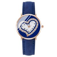 Fashion Heart Shape Buckle Quartz Women's Watches main image 2