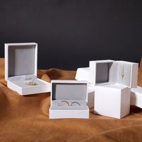 Fashion Solid Color Paper Jewelry Boxes main image 1