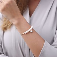 Fashion Heart Shape Pearl Bracelets 1 Piece main image 3