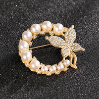 Fashion Flower Deer Alloy Plating Inlaid Pearls Diamond Women's Brooches main image 3
