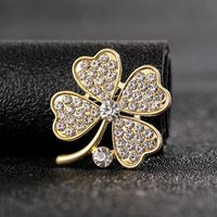Fashion Flower Alloy Plating Inlay Artificial Gemstones Pearl Women's Brooches sku image 4