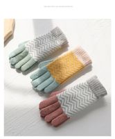 Women's Retro Plaid Wool Gloves 1 Pair main image 3