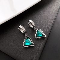 Retro Heart Shape Titanium Steel Inlay Zircon Dangling Earrings 1 Pair sku image 1