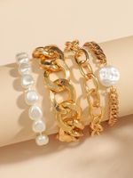 Fashion Geometric Alloy Plating Metal Women's Bracelets 4 Piece Set main image 1