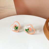Cute Irregular Heart Shape Jelly Flower Pearl Stud Earrings sku image 1
