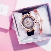 Fashion Flower Buckle Quartz Women's Watches main image 4