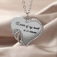 1 Piece Fashion Letter Heart Shape Alloy Inlay Rhinestones Women's Pendant Necklace main image 1
