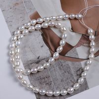 Retro Solid Color Natural Freshwater Pearl Beaded Necklace 1 Piece sku image 1