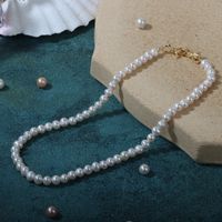 Simple Style Round Pearl Beaded Necklace 1 Piece main image 4