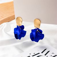 1 Pair Fashion Petal Plating Alloy Drop Earrings main image 2