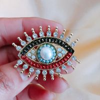 Retro Devil's Eye Alloy Pearl Inlay Artificial Gemstones Unisex Brooches main image 6