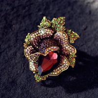Retro Flower Alloy Inlay Artificial Gemstones Crystal Women's Brooches main image 3