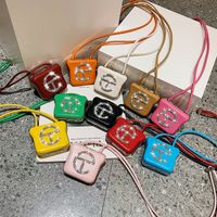Women's Mini Pu Leather Solid Color Fashion Square Lock Clasp Crossbody Bag main image 1