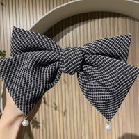Elegant Solid Color Cloth Bowknot Hair Clip sku image 1
