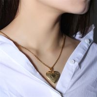Stainless Steel Fashion Plating Heart Shape Letter Pendant Necklace main image 3