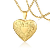 Stainless Steel Fashion Plating Heart Shape Letter Pendant Necklace main image 2