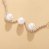 1 Piece Simple Style Geometric Pearl Beaded Rhinestones Gold Plated Women's Necklace main image 5
