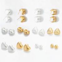 Simple Style C Shape Triangle Heart Shape Metal Copper Gold Plated Silver Plated Hoop Earrings 1 Pair main image 1