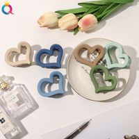 Simple Style Heart Shape Plastic Metal Hair Claws 1 Piece main image 1