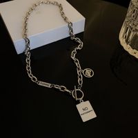 Vintage Style Letter Alloy Inlay Artificial Pearls Rhinestones Women's Necklace 1 Piece sku image 25