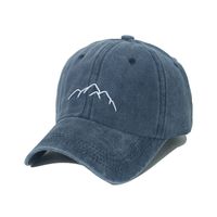 Unisex Fashion Mountain Embroidery Curved Eaves Baseball Cap main image 3